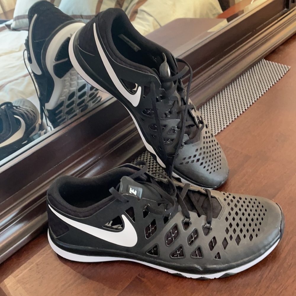 Mens Nike athletic Shoes
